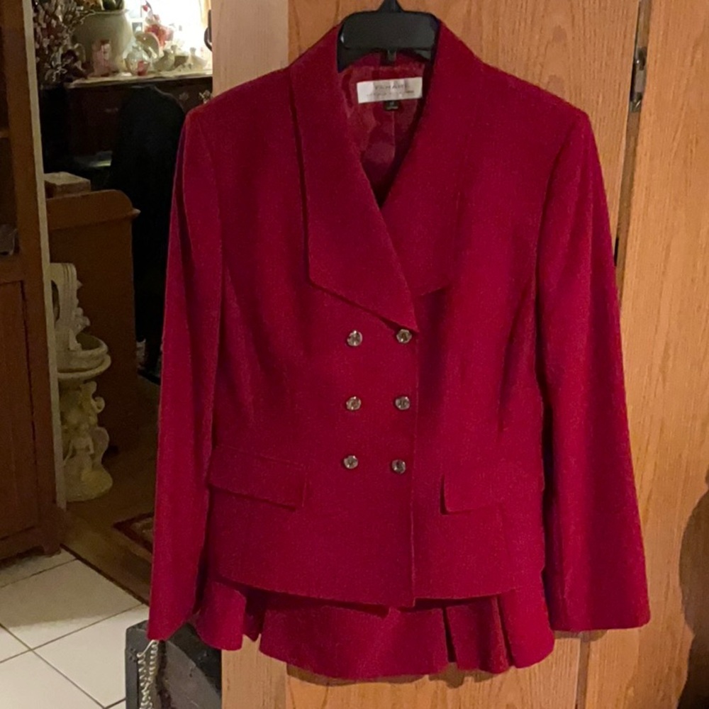 Tahari ASL Red Double-Breasted Blazer with Peplum Waist